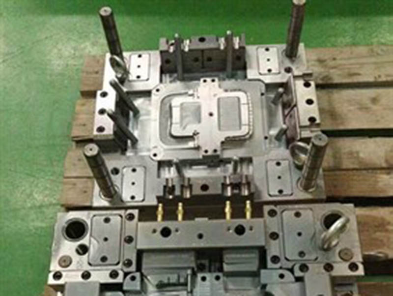 成华模具制造-06